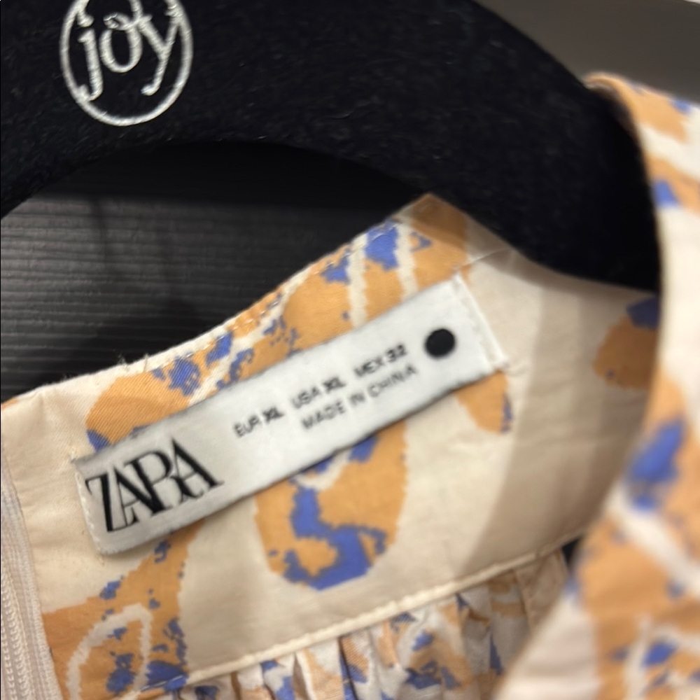 Zara Beige and Tan Halter Mini Dress - Picture 2 of 6